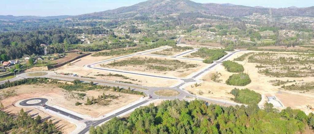 Imagen de dron de la primera fase de urbanización de la Plisan, ya urbanizada, veinte años después de arrancar con el proyecto inicial. // Z.F.