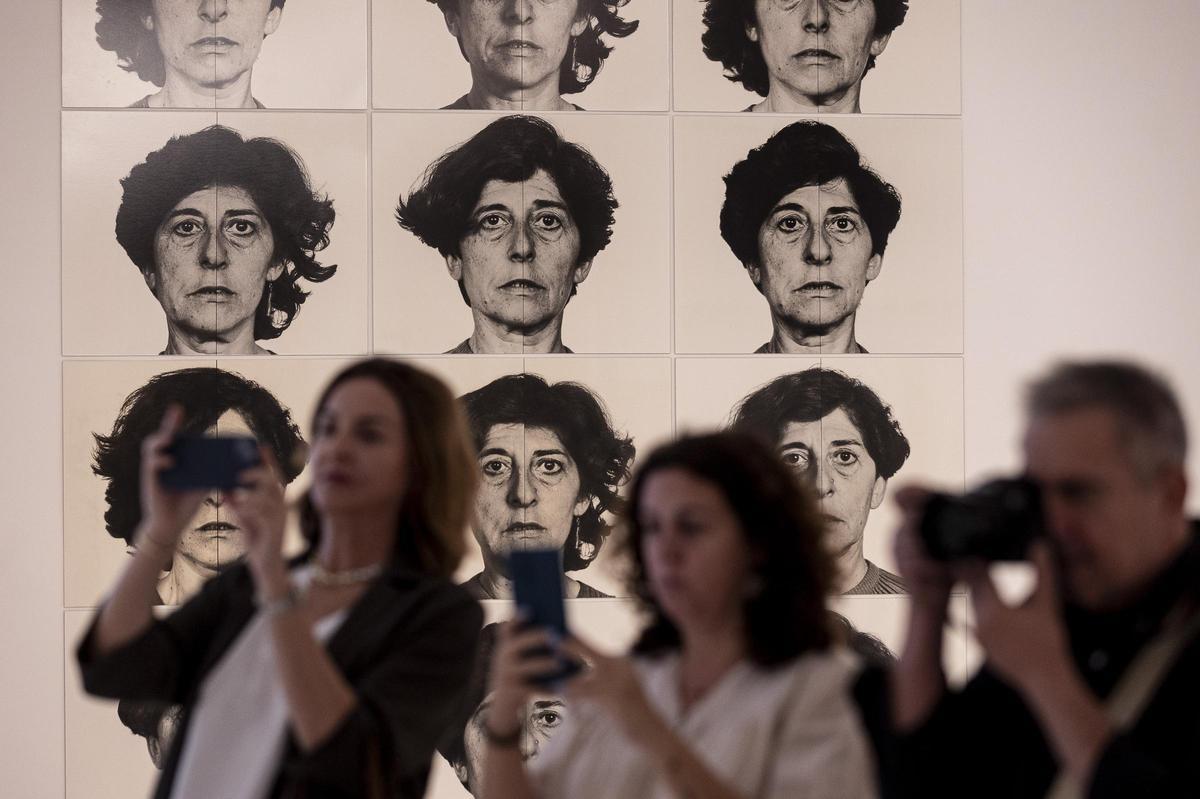 Exposición de Esther Ferrer en el MACA
