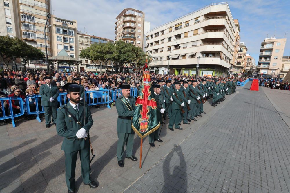 Santa Pola homenajea a la Guardia Civil