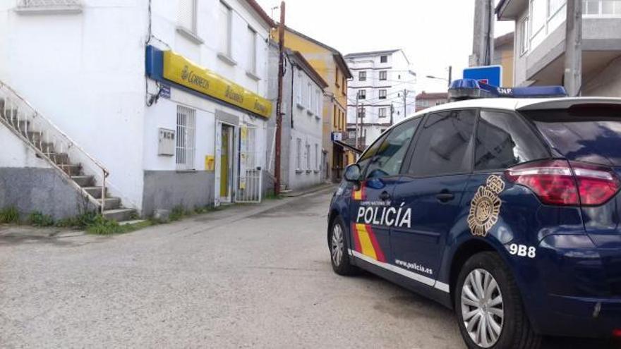 Atraco en una oficina de Correos en Chapela