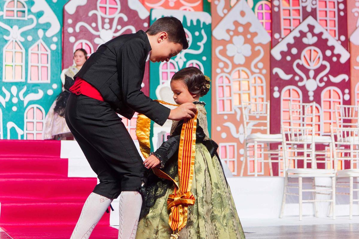 Las mejores fotos de la presentación de la gaiata 7 Cor de la Ciutat en Castelló Las mejores fotos de la presentación de la gaiata 7 Cor de la Ciutat en Castelló