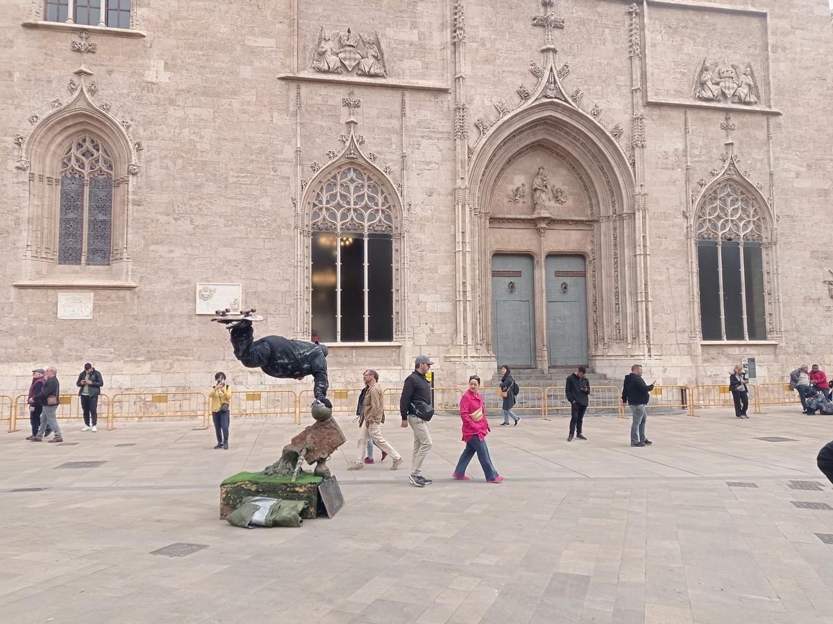 Las calles de València recuperan la normalidad tras las Fallas de 2024