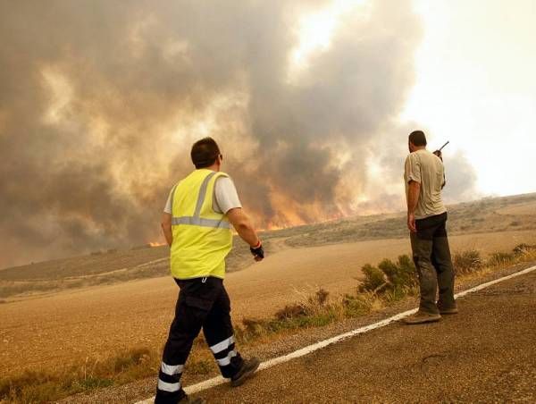 Fotogalería del incendio en Trasobares