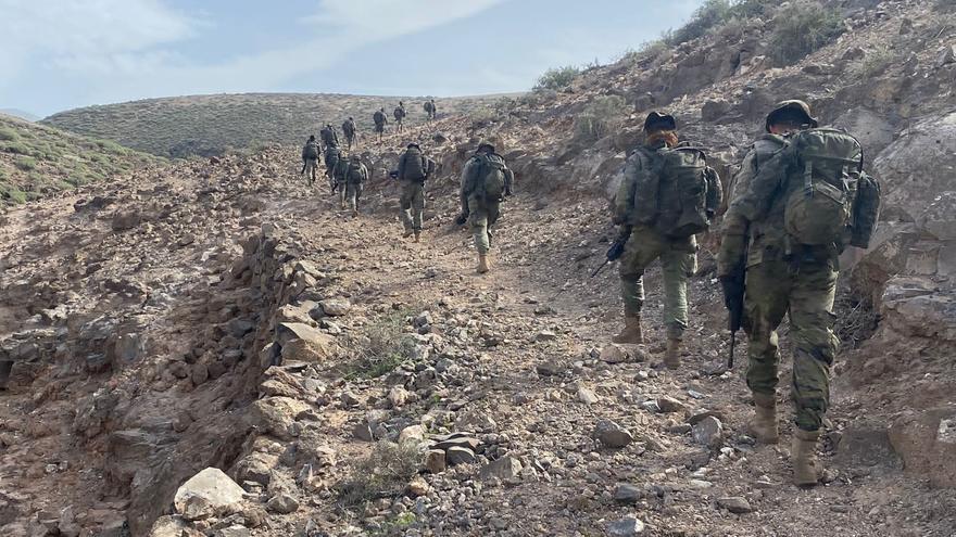 Militares del Grupo Táctico 'Canarias' de la BRICAN
