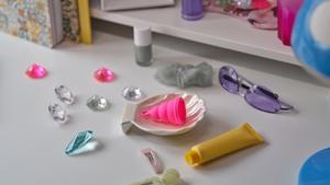 El Govern repartirà copes menstruals gratis en instituts en una prova pilot