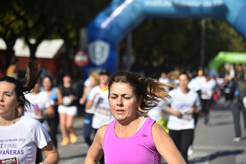 Carrera de la Mujer: recorrido por avenida de los Pinos, Juan Carlos I y Cárcel Vieja (2)