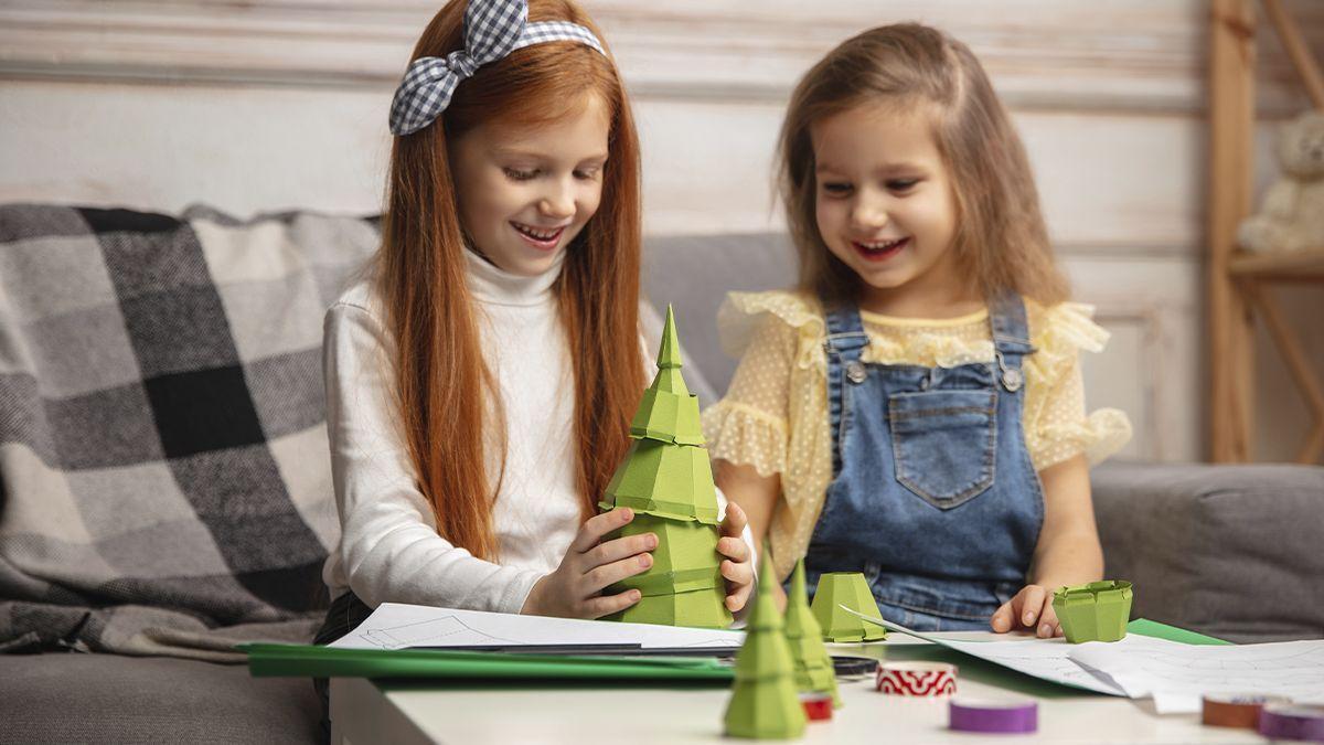 Las 40 manualidades de Navidad más entretenidas para los niños
