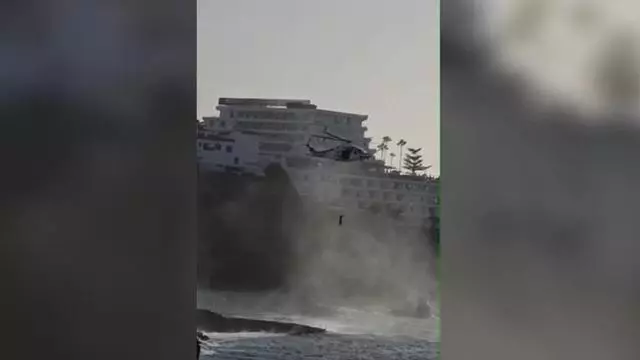Rescate en la costa de Los Gigantes