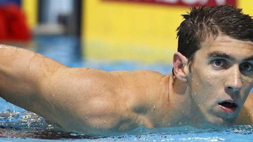 Phelps luchará por siete oros en Londres