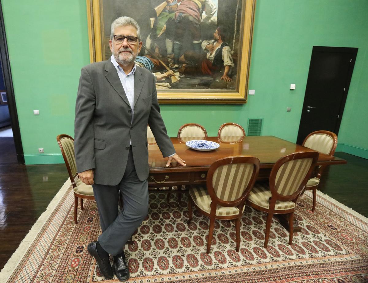 JOSÉ ANTONIO MAYORAL, rector de la Universidad de Zaragoza