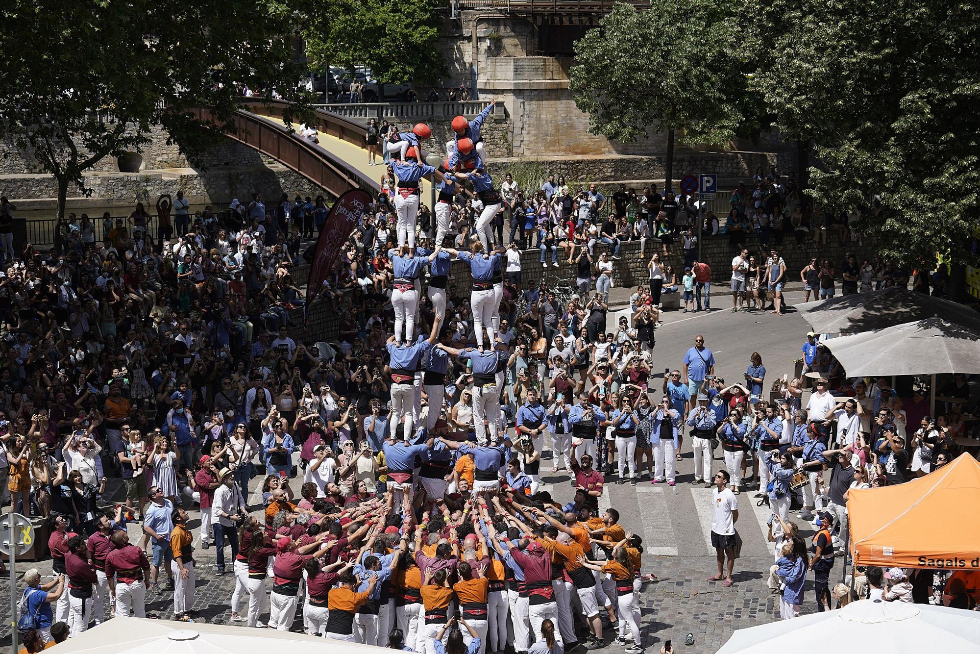 Castells a la plaça Sant Feliu