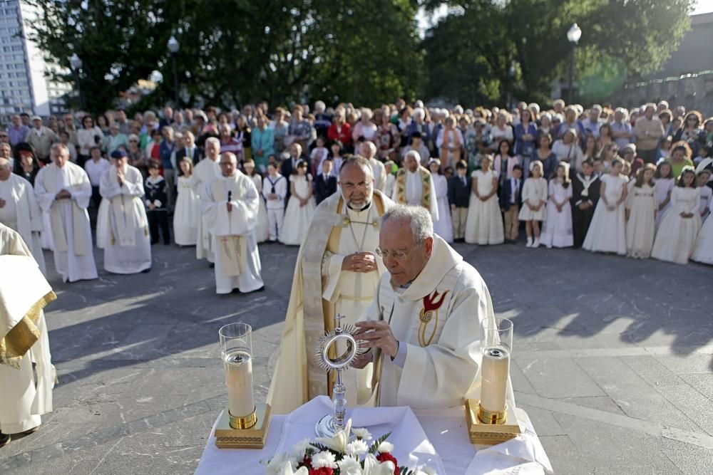 Corpus Christi en la iglesia de San Pedro (Gijón)