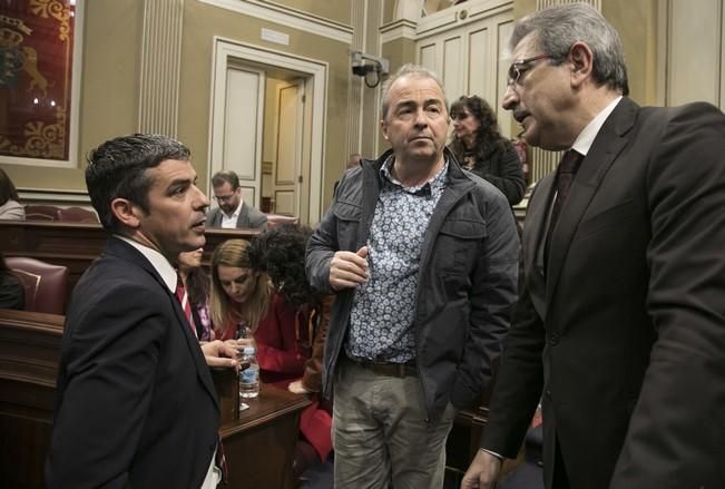 21/03/2017 POLÍTICA  debate de la nacionalidad celebrada en el parlamento de canarias con la intervención del presidente del gobierno Fernando Clavijo