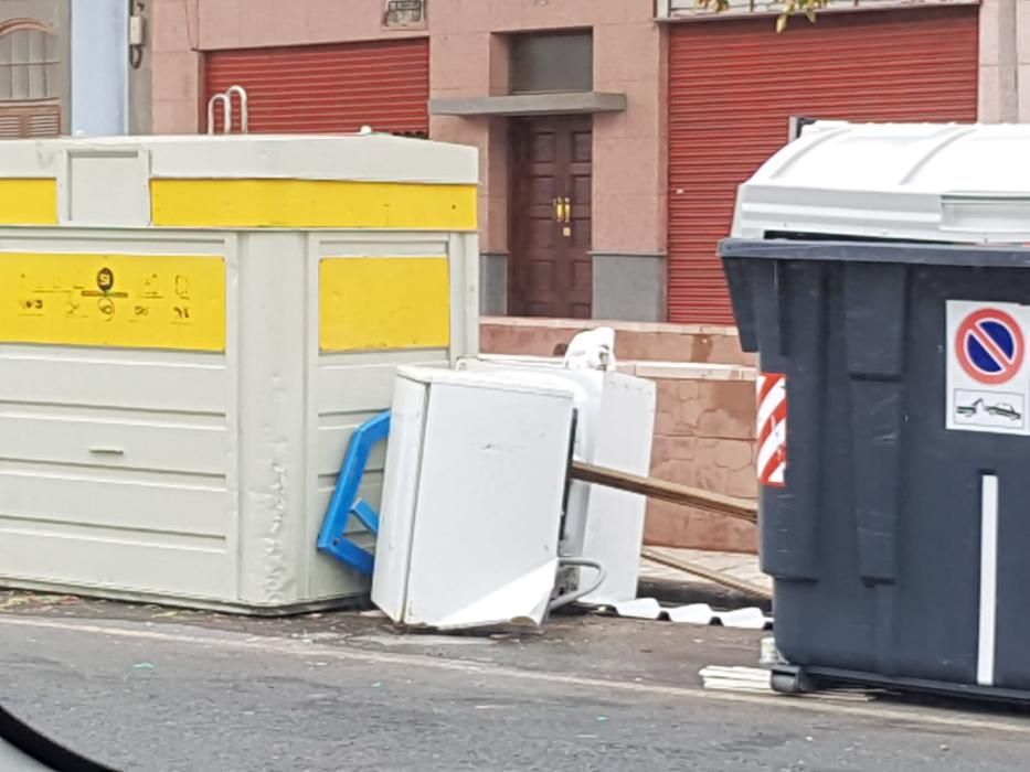 Dispositivo especial contra el abandono de escombros y muebles en la calle