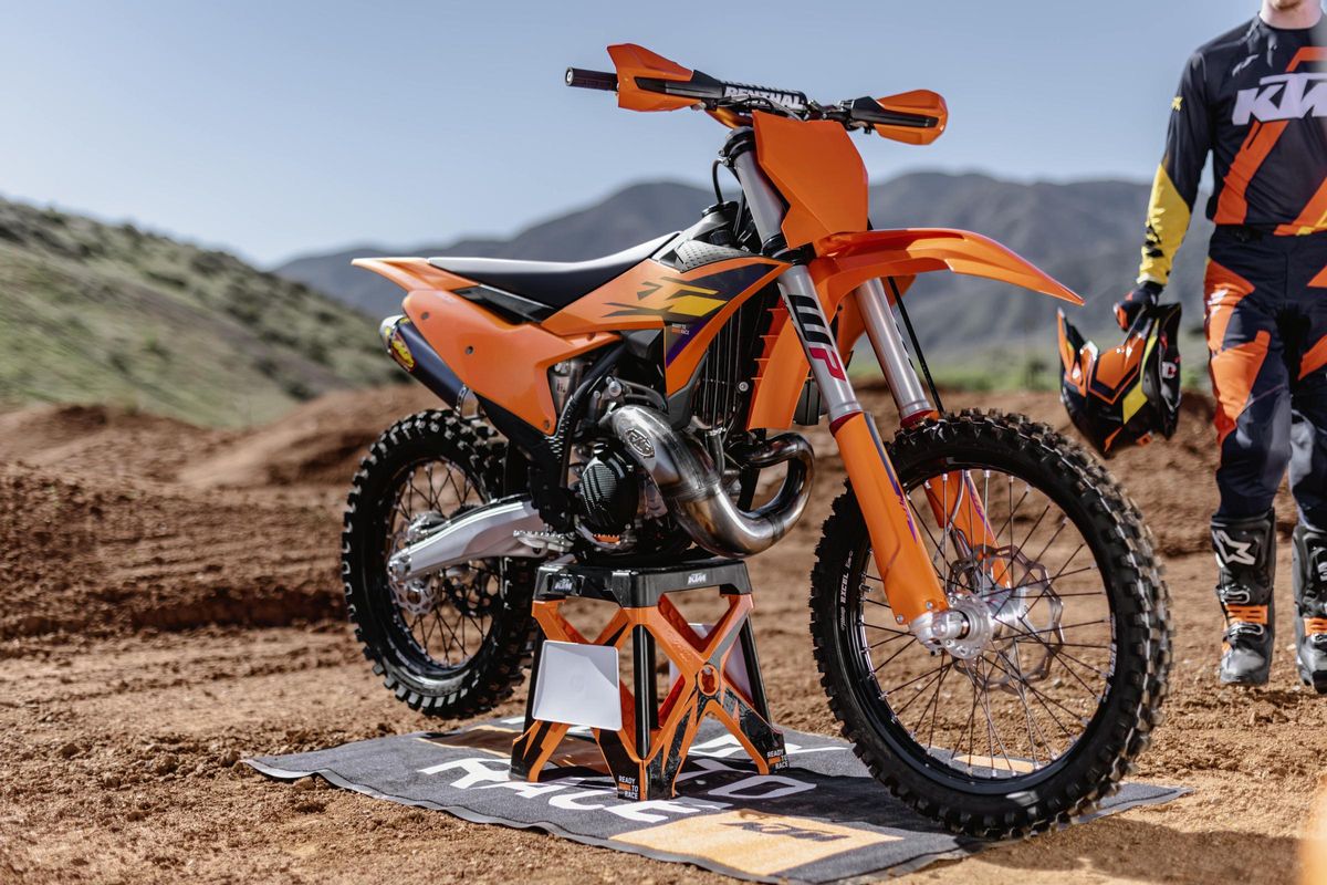 KTM revoluciona el motocross con su gama SX 2026