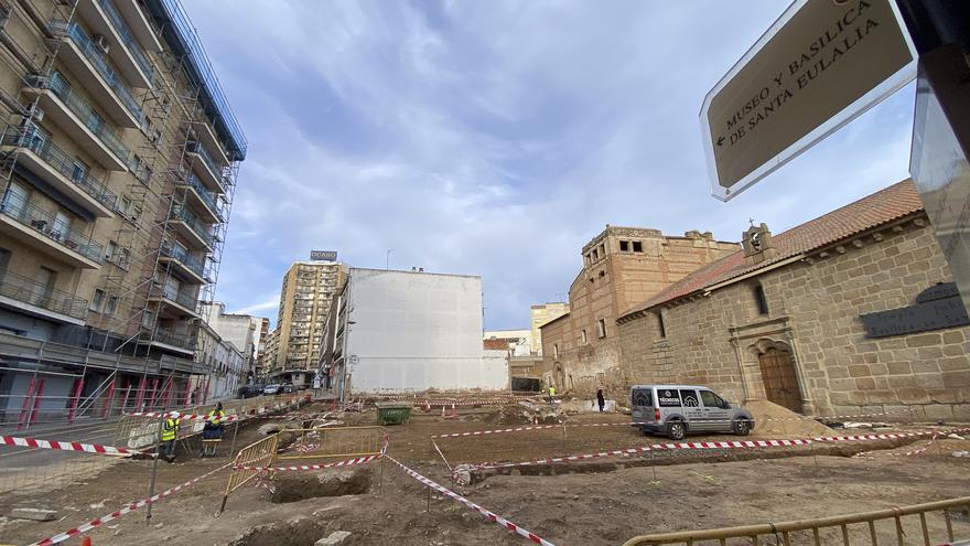 La Basílica de Santa Eulalia de Mérida continúa con sus obras en plena Semana Santa