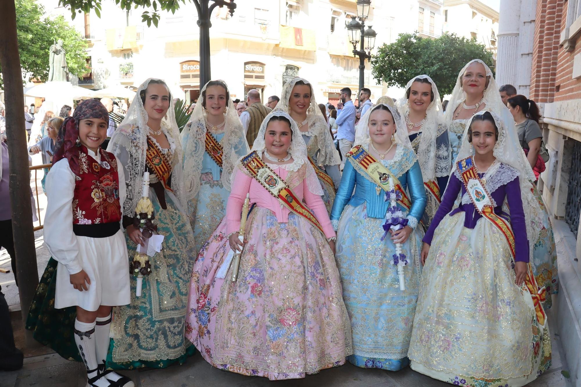 Comisiones de falla en la Procesión de la Virgen (2/5)