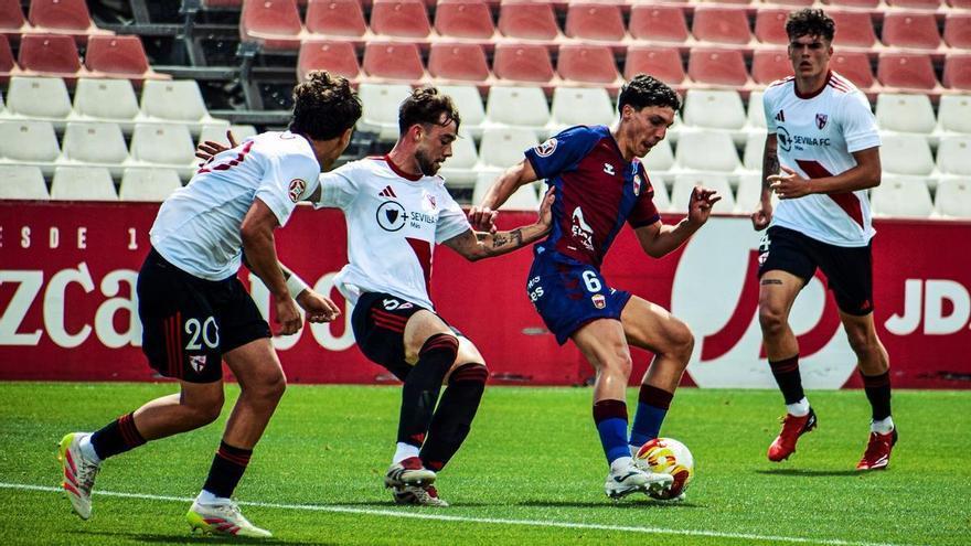 El Eldense se deja dos puntos vitales en Sevilla