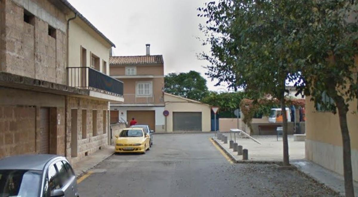 Carrer de la Vila de Sureda, en Consell