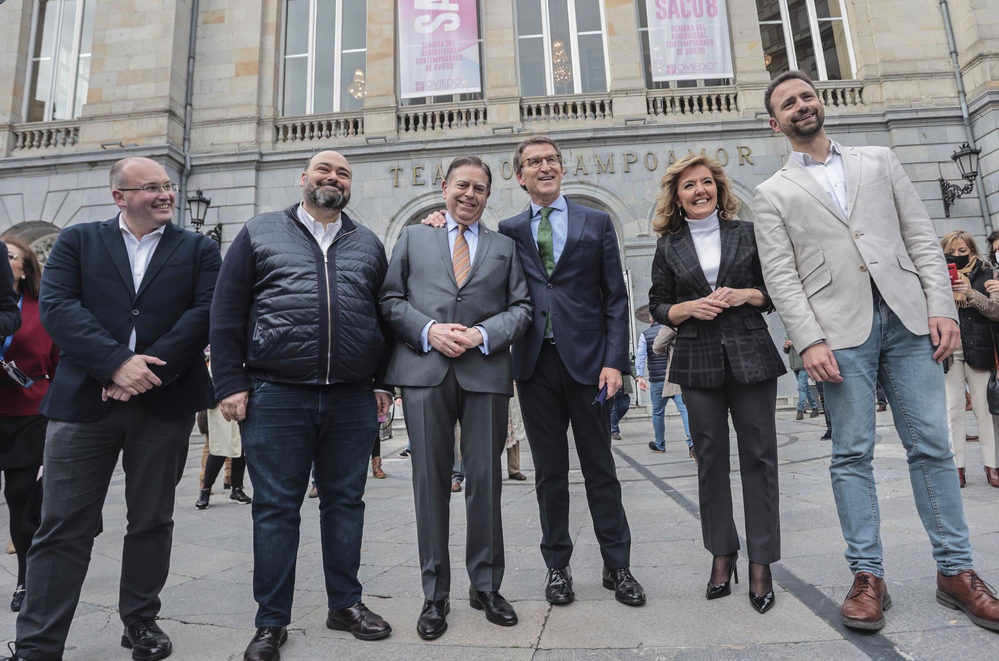 Núñez Freijóo se encuentra con los populares asturianos en Oviedo