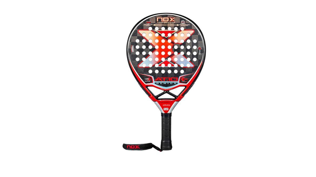 Consigue toda la potencia sin perder el control de la bola con la pala NOX AT10 Genius 18K