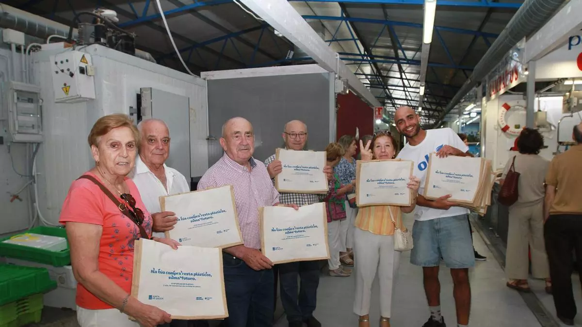 Ourense se une al Día Internacional Libre de Bolsas de Plástico con una campaña de la Xunta