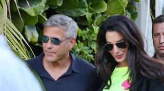 George Clooney y Amal Alamuddin, desapercibidos en Barcelona