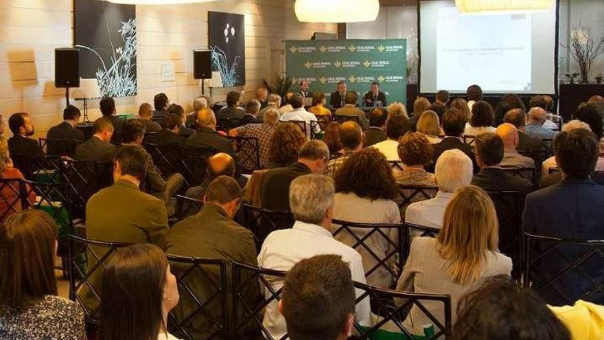 Asistentes a la jornada, ayer, en Oviedo.