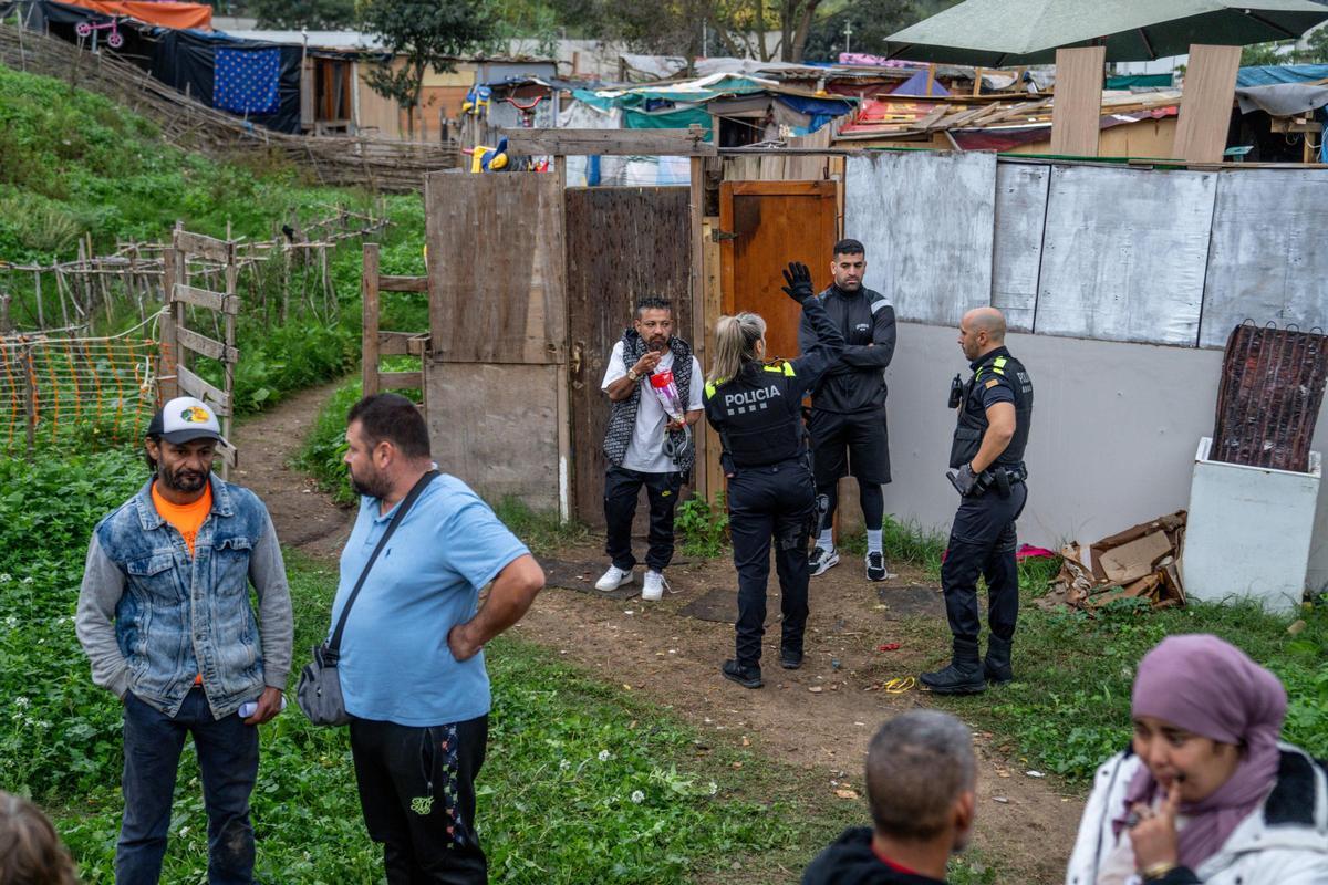 Cuenta atrás para el desalojo del campamento de chabolas de Montcada