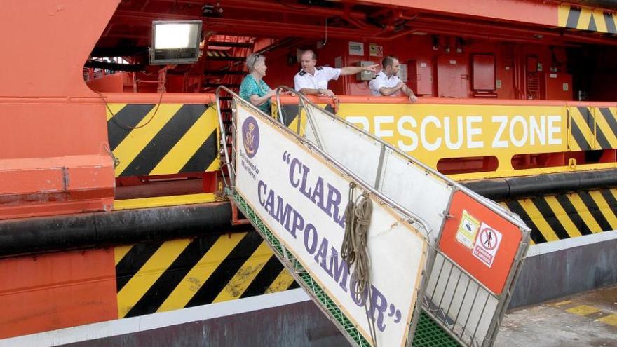 Puertas abiertas en el buque Clara Campoamor