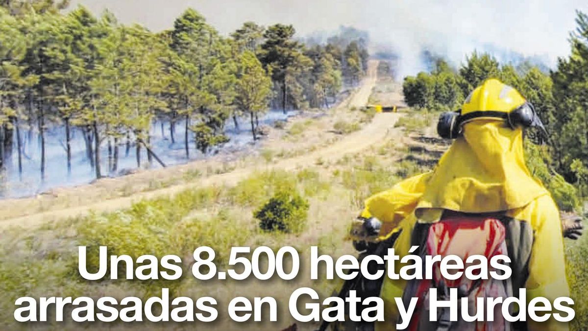 Portada de este diario en el último gran incendio, antes del actual, en el año 2023.