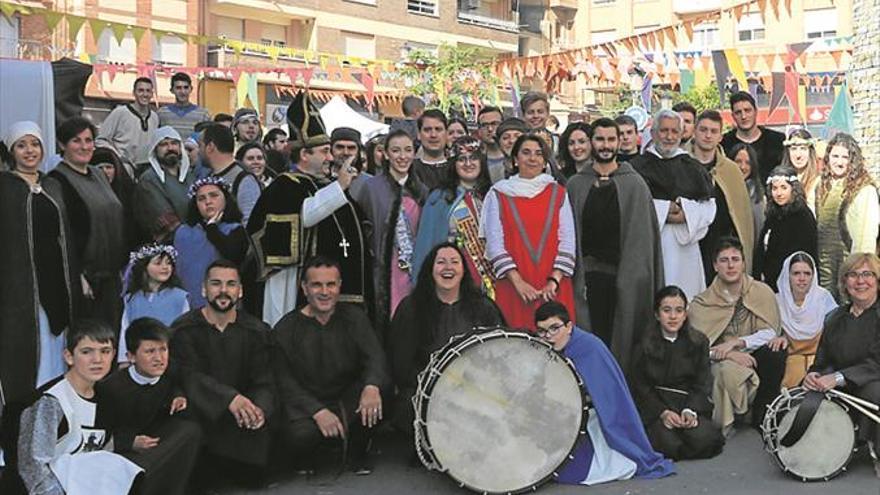 6.000 personas visitan la feria medieval de l’Alcora