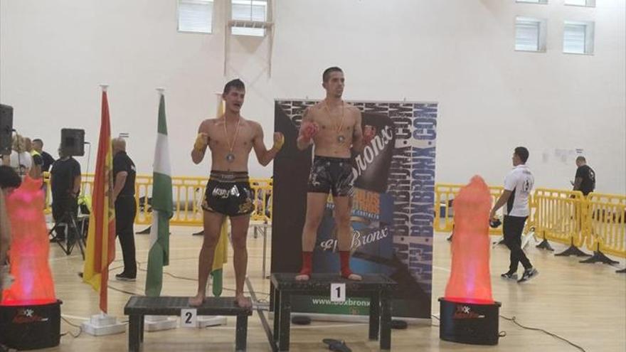 Díaz Carcelé gana el Campeonato UND de Kick Boxing