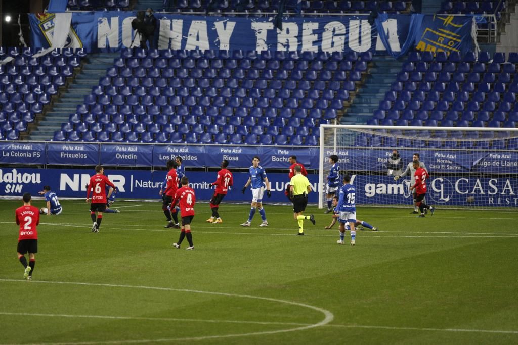 Las imágenes del partido entre el Real Oviedo y el Mallorca