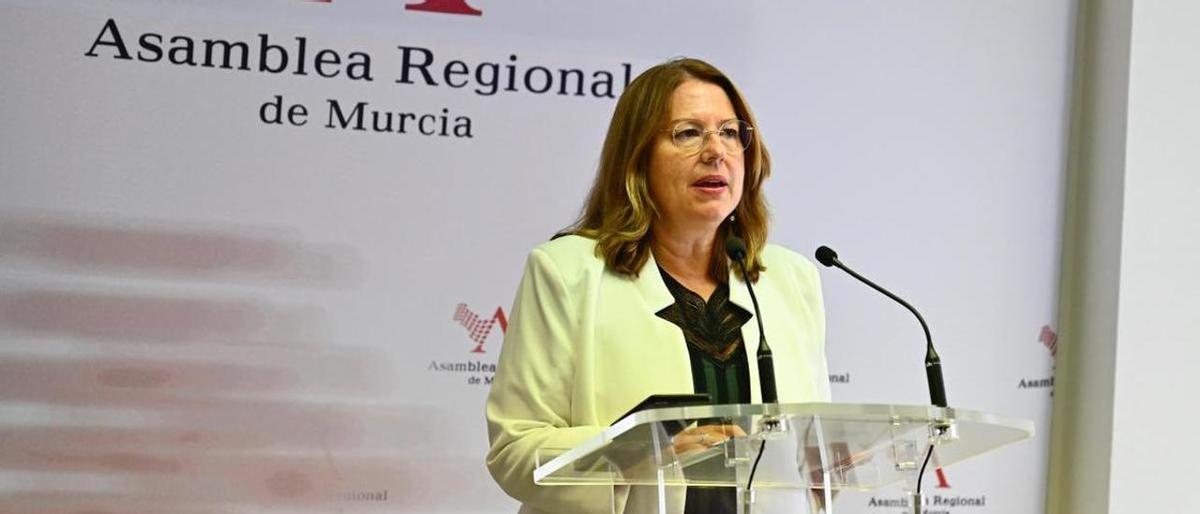 Visitación Martínez, presidenta de la Asamblea Regional.