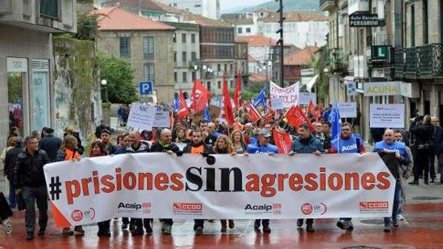 Manifestación del personal de prisiones, en Pontevedra. // G. Santos