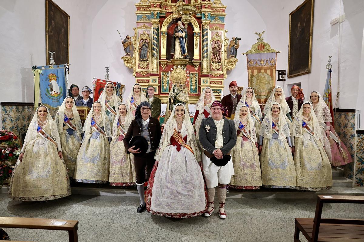 El viaje de Carmen y la corte a Ibiza por el 25 aniversario de La Nostra Falla de Portmany El viaje de Carmen y la corte a Ibiza por el 25 aniversario de La Nostra Falla de Portmany