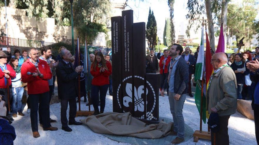 El alcalde de Málaga ha inaugurado el monolito dedicado a Baden Powell