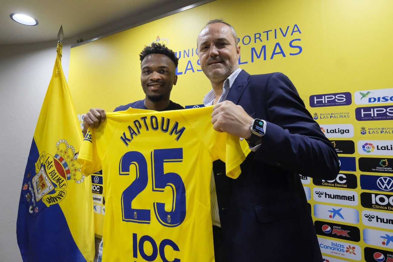 Presentación del nuevo jugador de la UD Las Palmas, Wilfrid Kaptoum