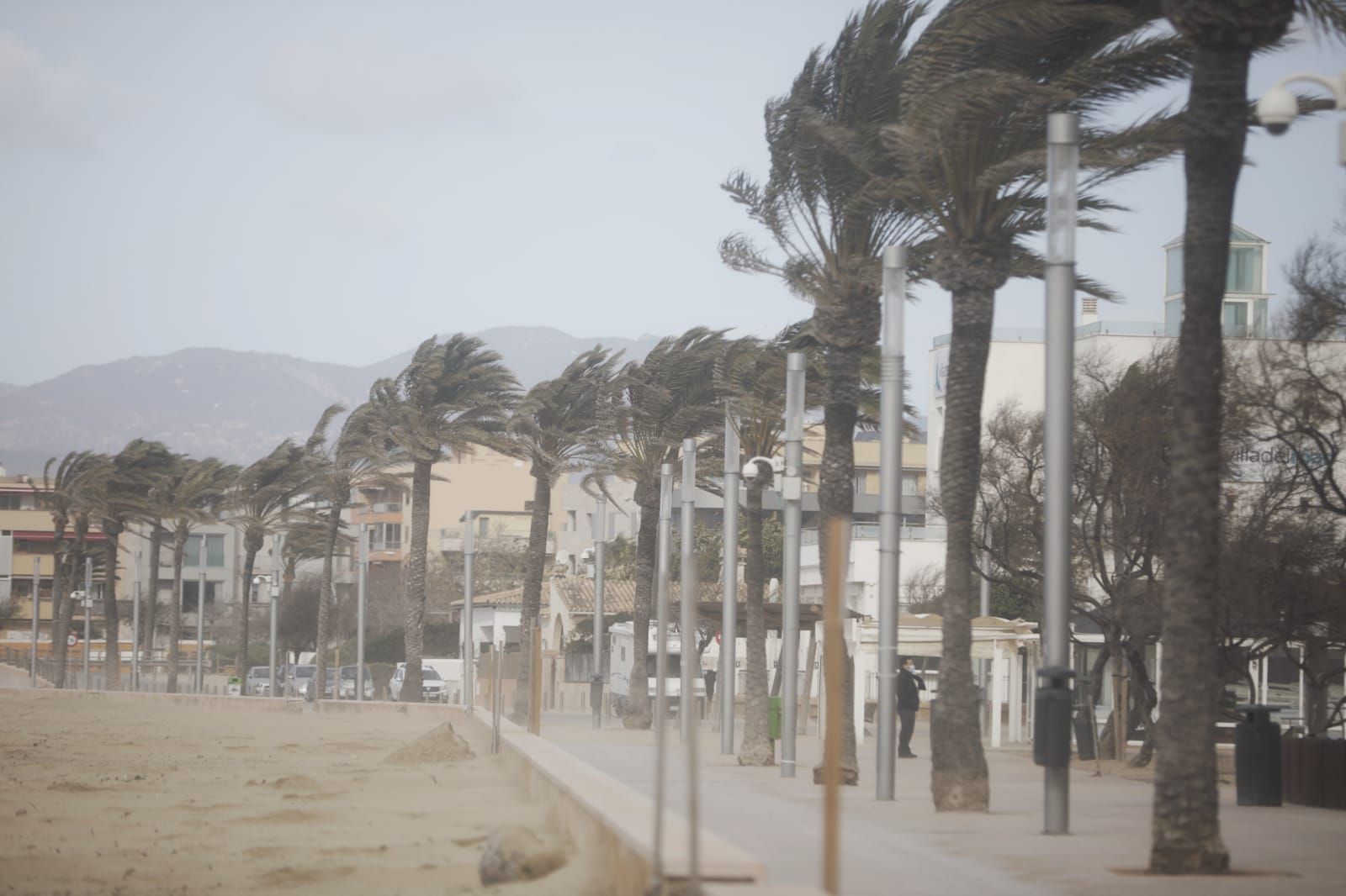 Baleares, en aviso naranja este miércoles por viento, tormentas y oleaje