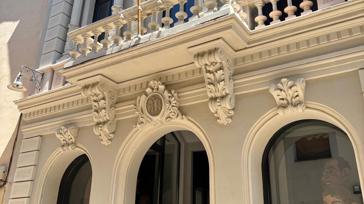 Façana de l'Ajuntament de Capellades
