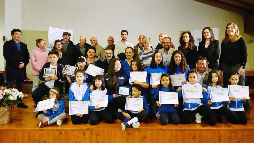 Piloña reconoce a los mejores deportistas del año