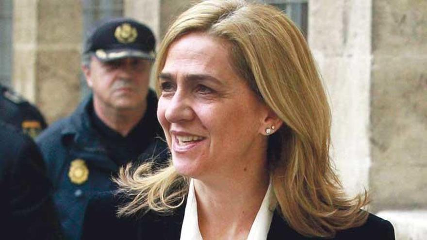 La infanta Cristina recibió la medalla en  el año 1997.