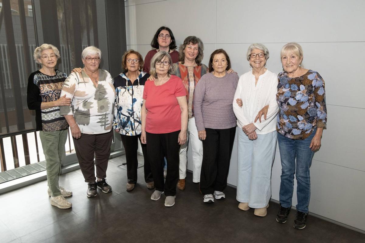 Dones grans contra la soledat i l’edatisme: “Hem après a gaudir de la vida”