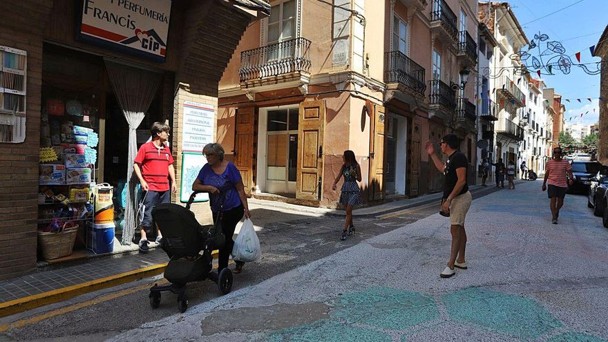 &quot;Tenemos que desplazarnos hasta 20 kilómetros para comprar un medicamento&quot;