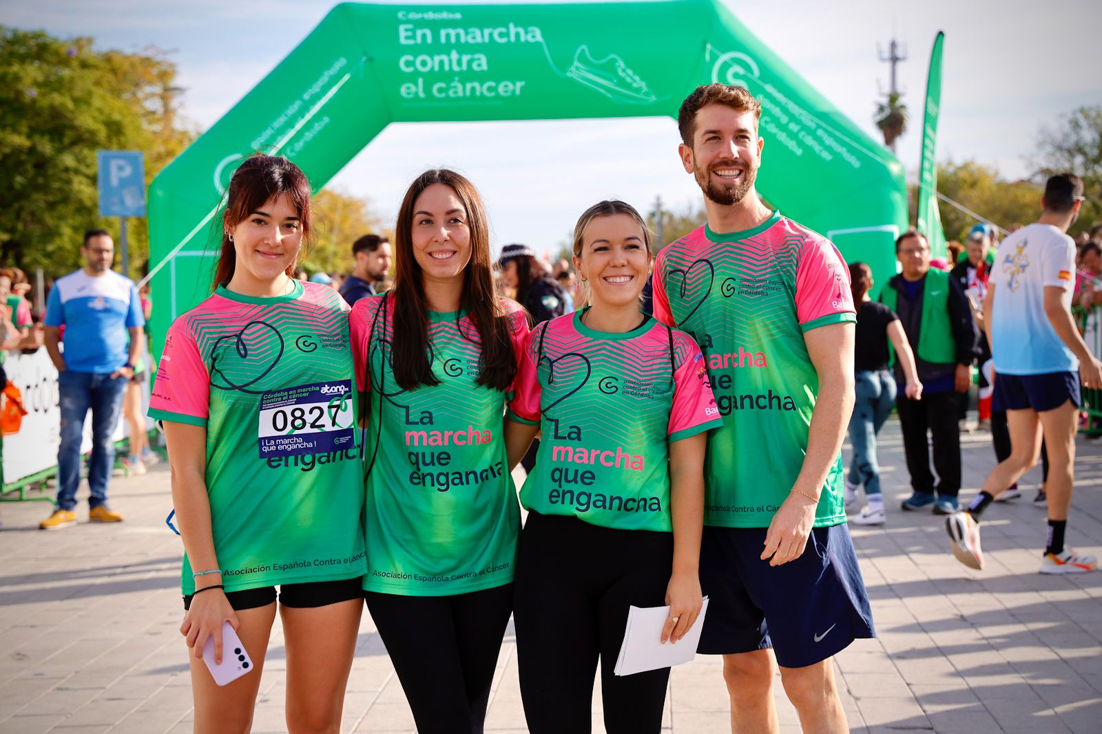 Marea verde contra el cáncer de mama