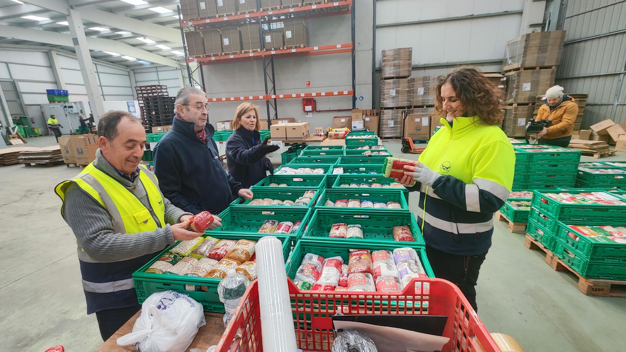 Así se trabaja en el Banco de Alimentos de Asturias.