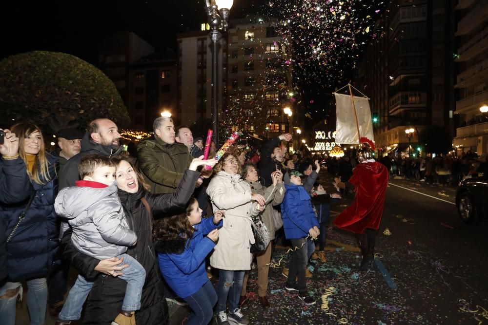 Cabalgata de Reyes 2019 en Gijón