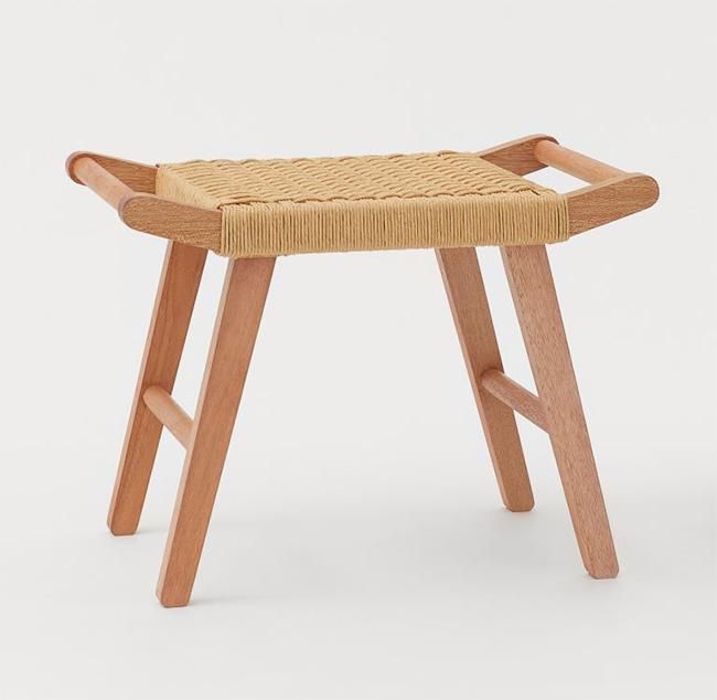 Taburete con asiento de paja