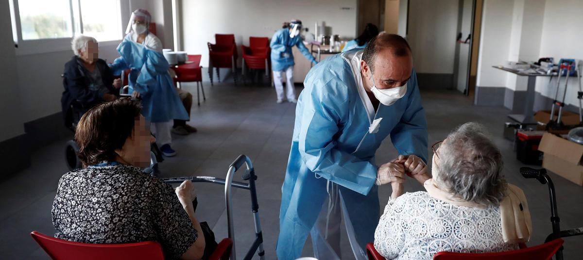 Las residencias de ancianos de Baleares suman un nuevo trabajador contagiado
